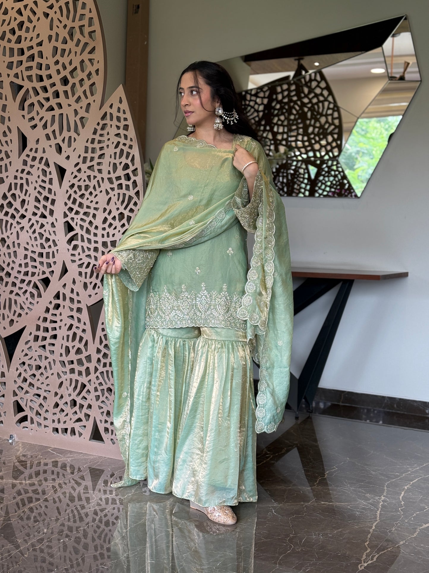 Meher Sharara suit