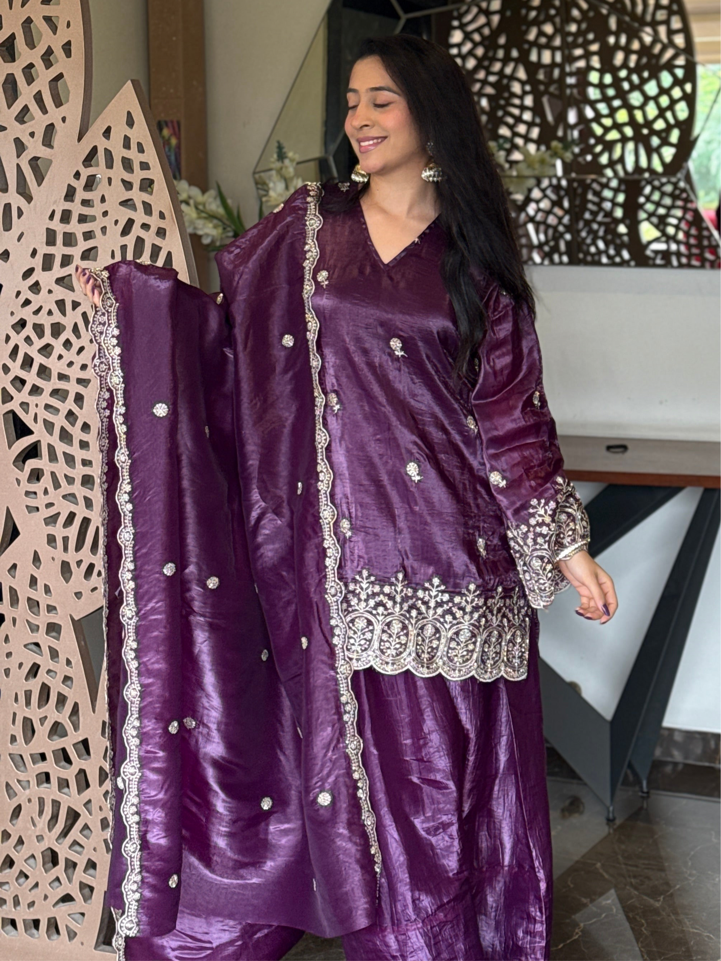 Keerat Farshi Salwar Suit