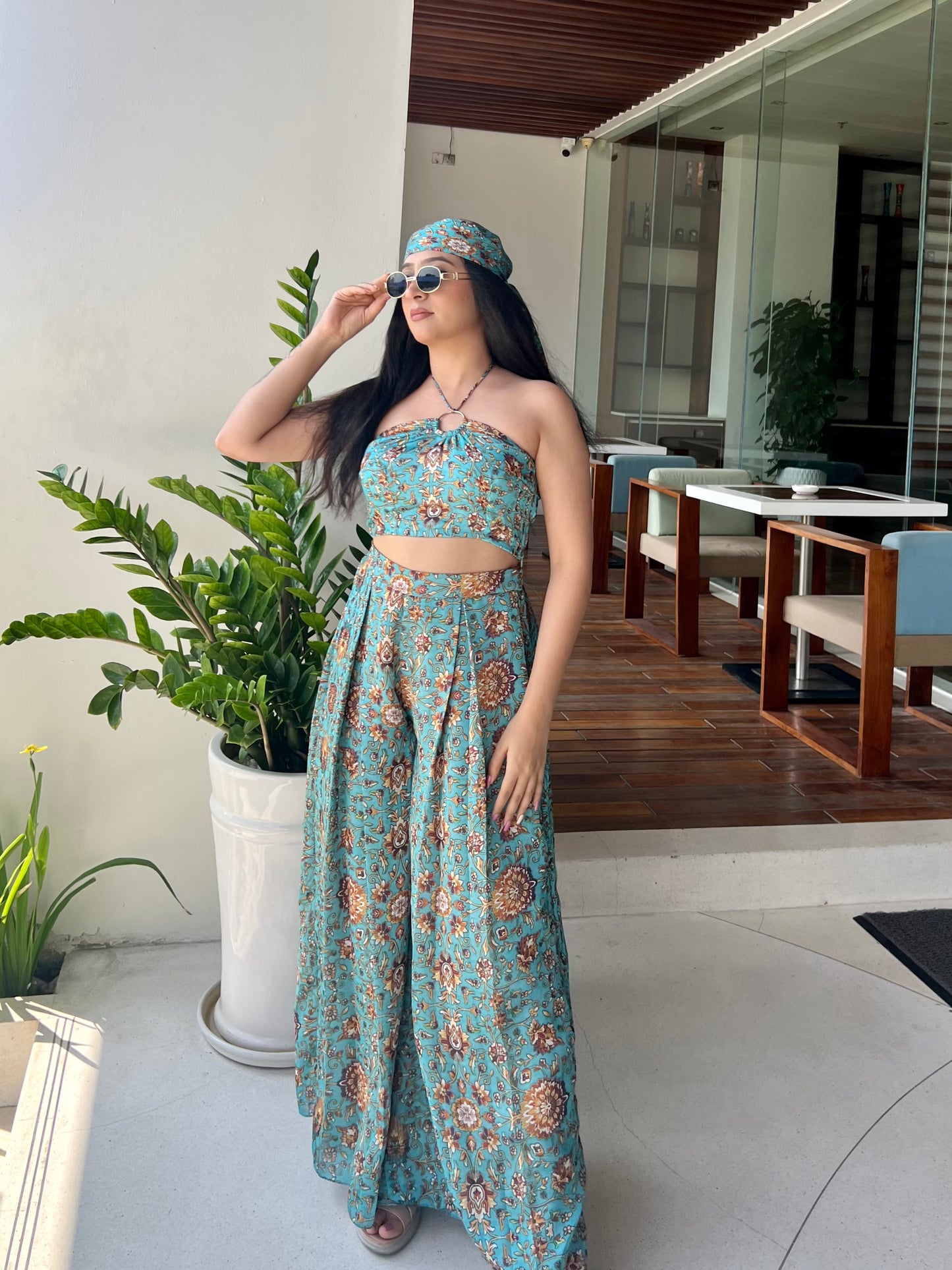 Yasmin Couple Outfit