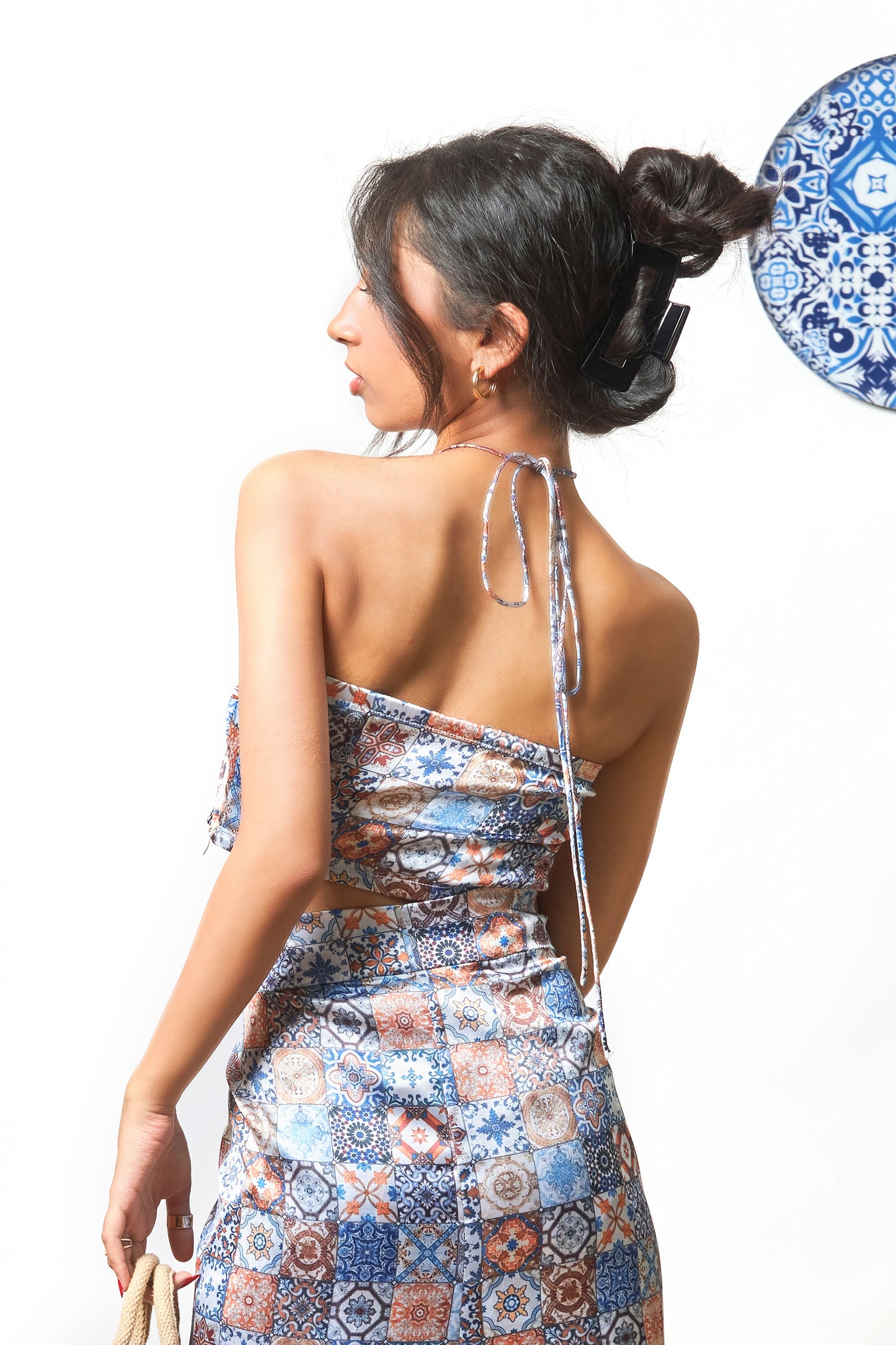 Hayfa printed halter crop