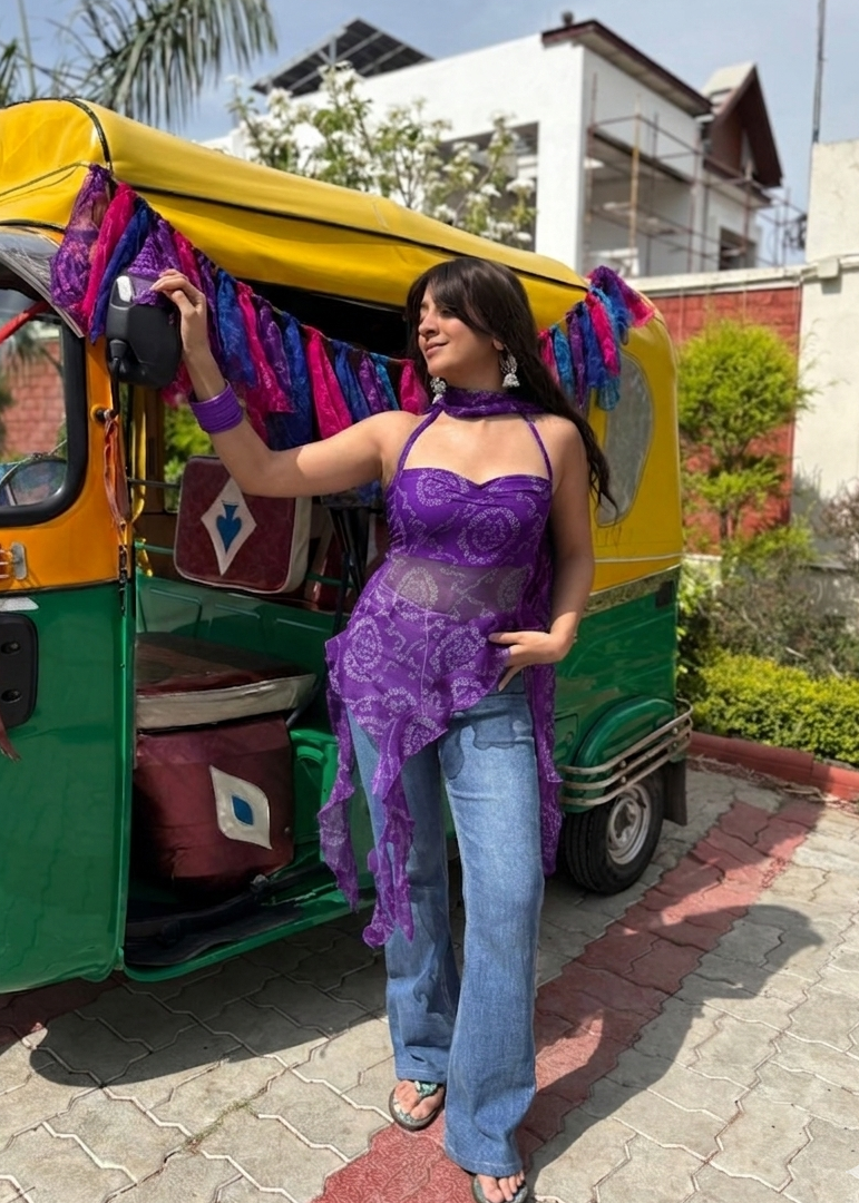 Sheila Asymmetric kurti top