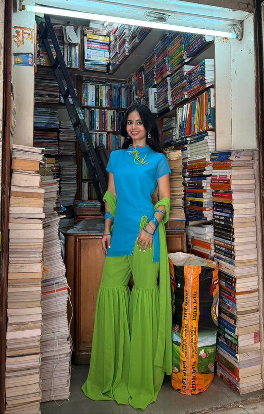 Bijli Mandarin Suit