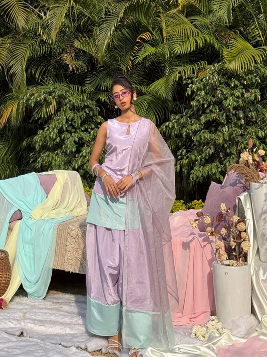 Swapna Sundari Farsi Suit