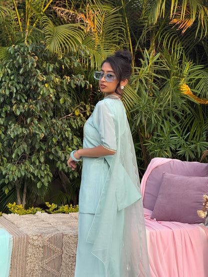 Mandakini Suit