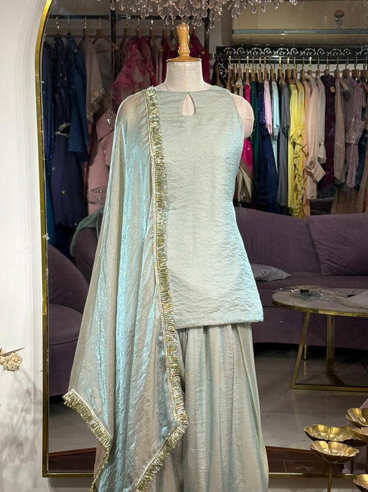 Nirat Suit with farsi