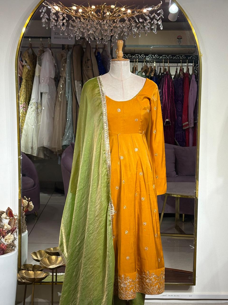 Ayra Anarkali Set