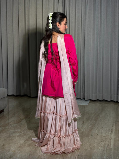 Rekha Sharara suit