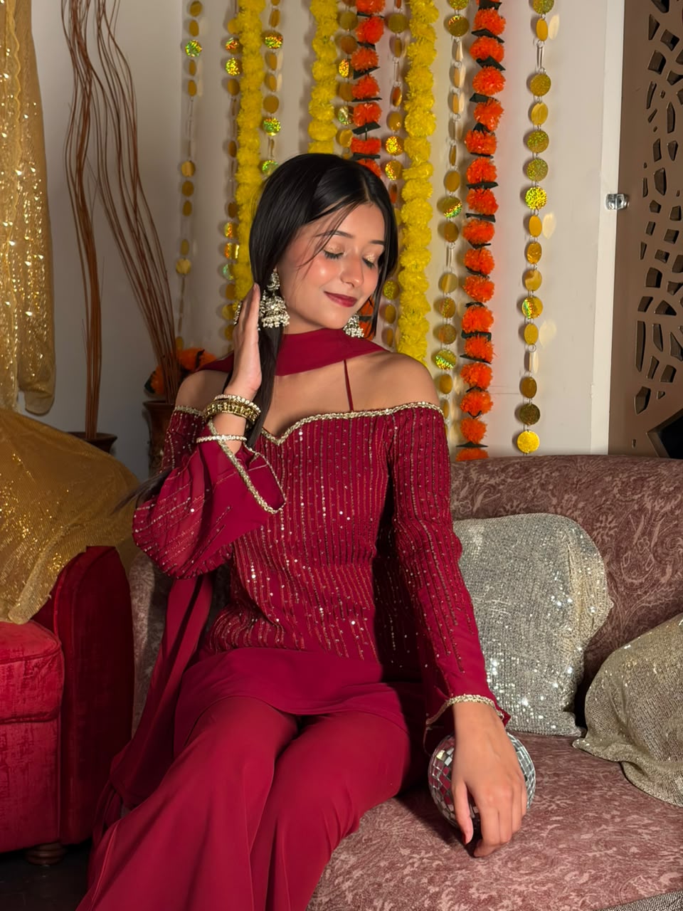 Aisha offshoulder suit