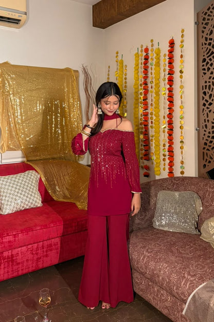 Aisha offshoulder suit