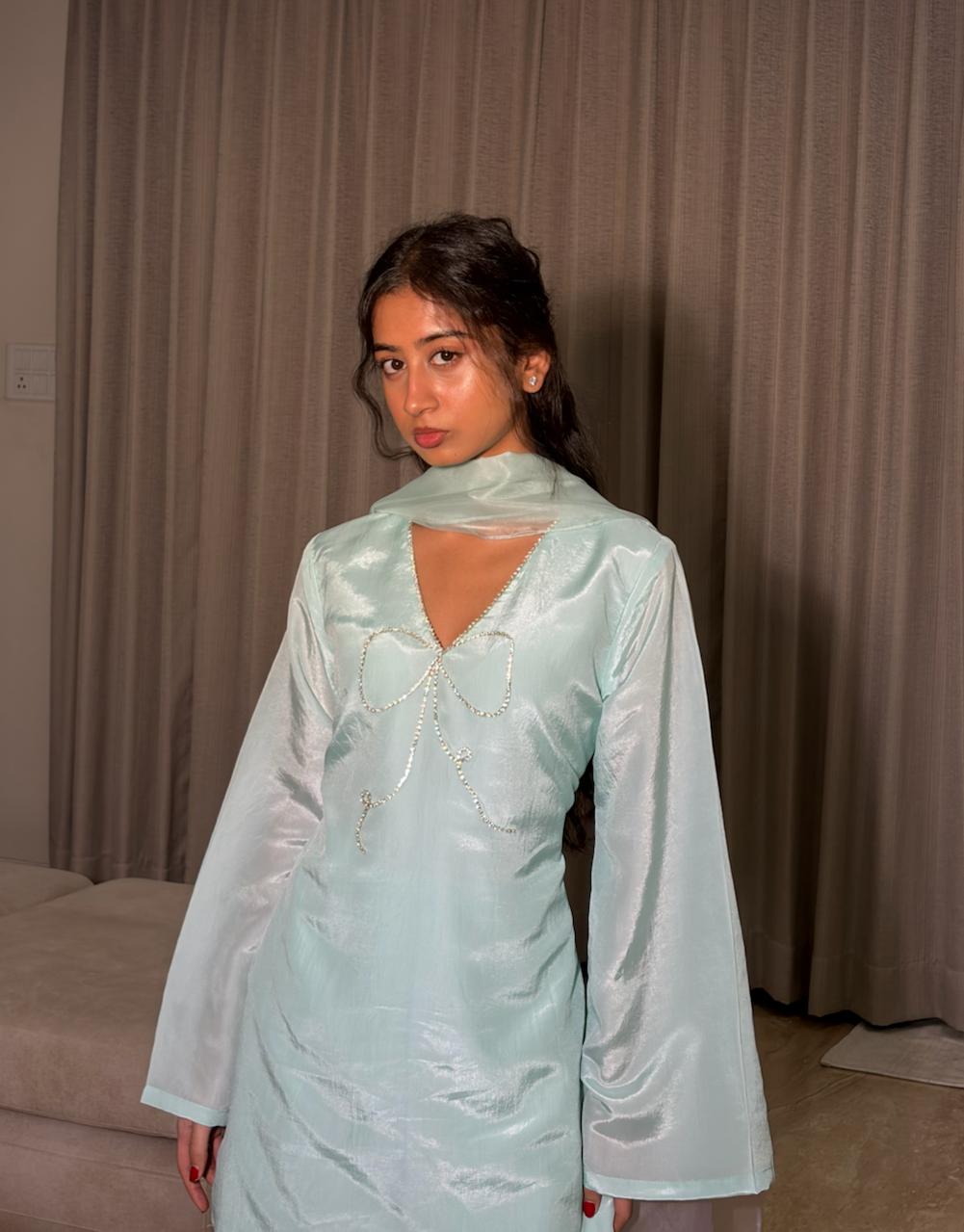 Zeenia Farshi Salwar Suit